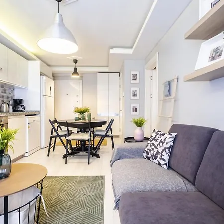Comfy Flat 650 M To Galata Tower * اسطنبول